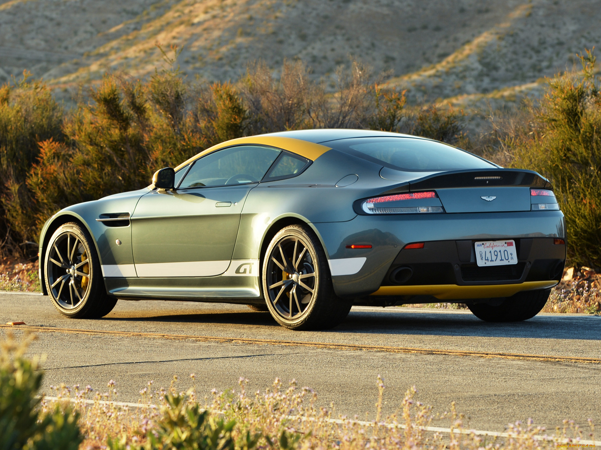 , aston martin, v8, aston, martin, gt, vantage, 2014